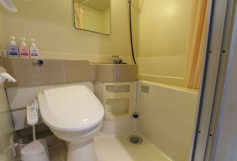 غرفة قياسية, Livemax Osaka Namba