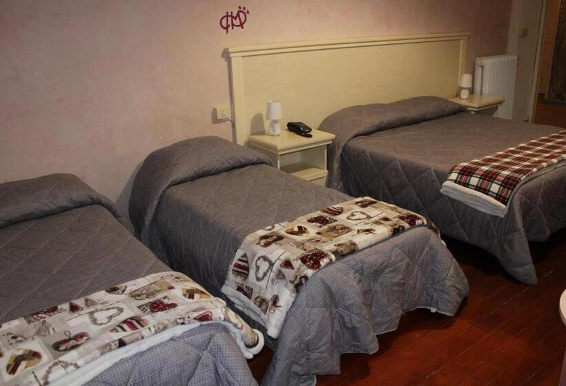 חדר סטנדרט לארבעה, Milano