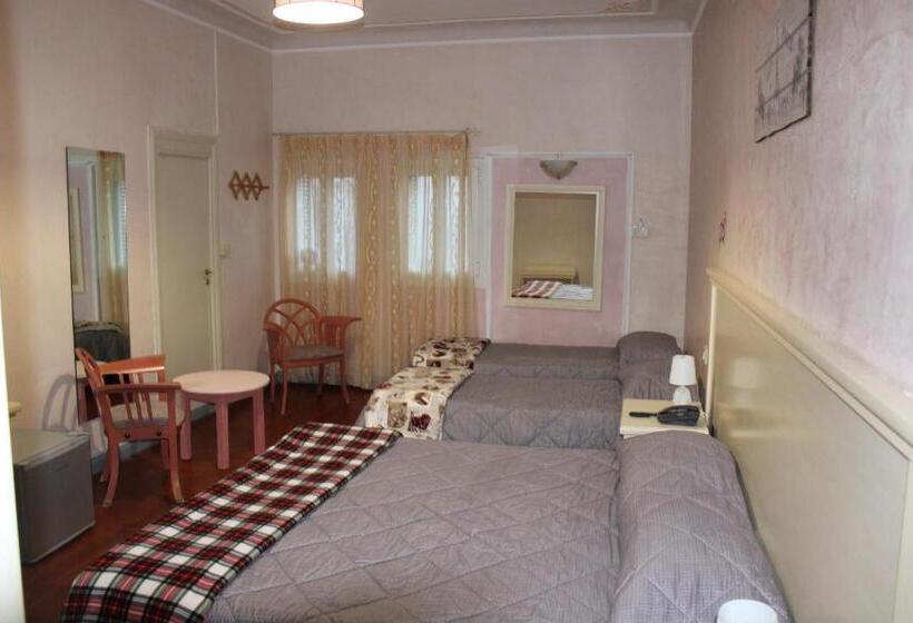 חדר סטנדרט לארבעה, Milano