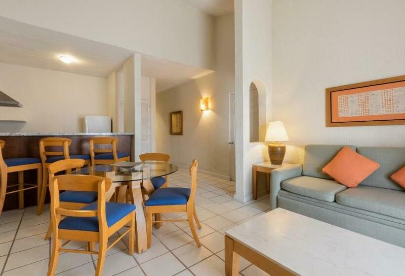 スーペリアの４人部屋, Park Royal Homestay Los Cabos
