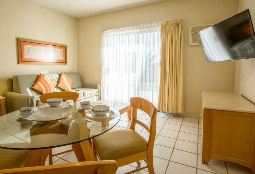 4인용 수피리어 룸, Park Royal Homestay Los Cabos