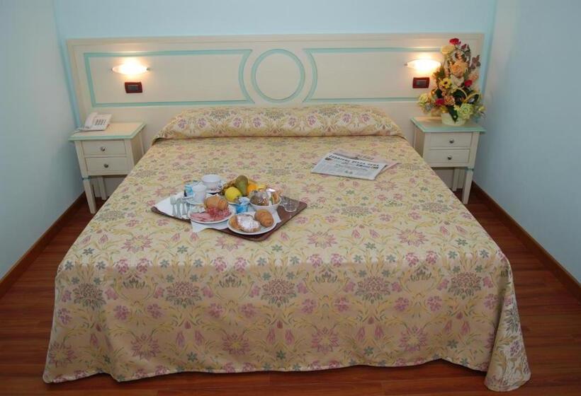 חדר סטנדרט, Plazza