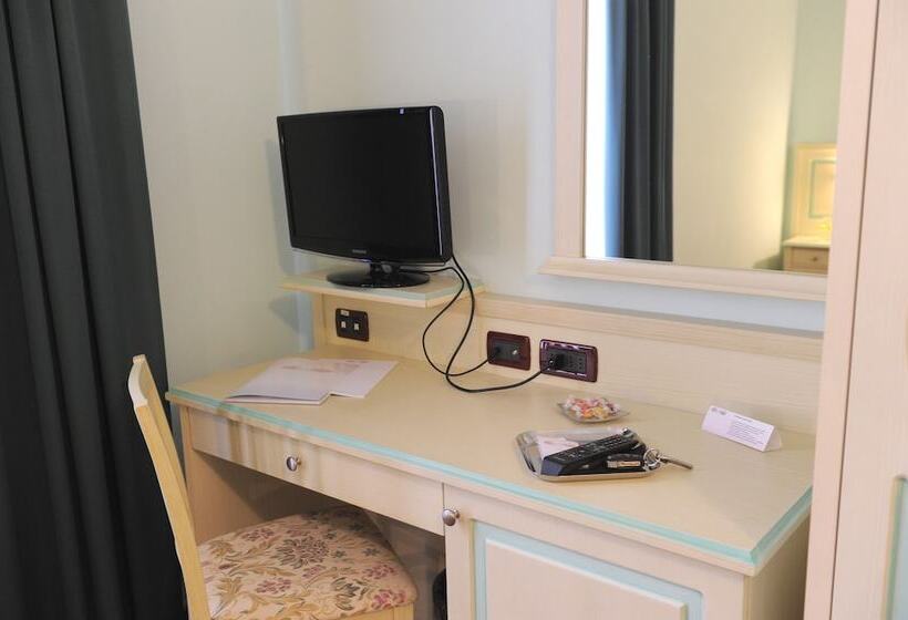 חדר סטנדרט, Plazza