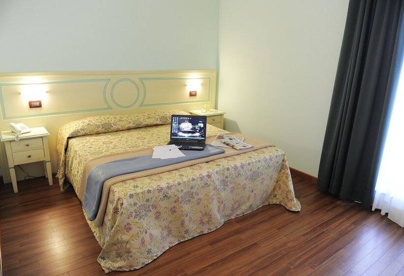 اتاق استاندارد, Plazza