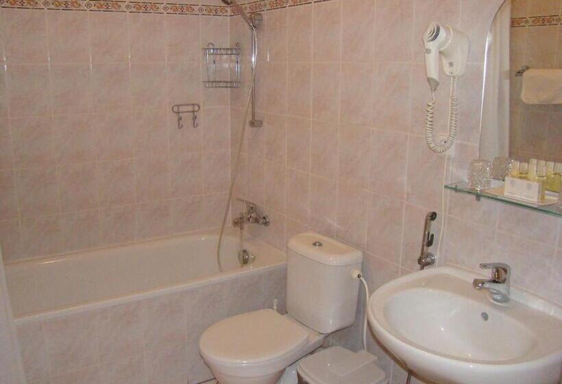 Номер Стандарт, Saint Petersburg