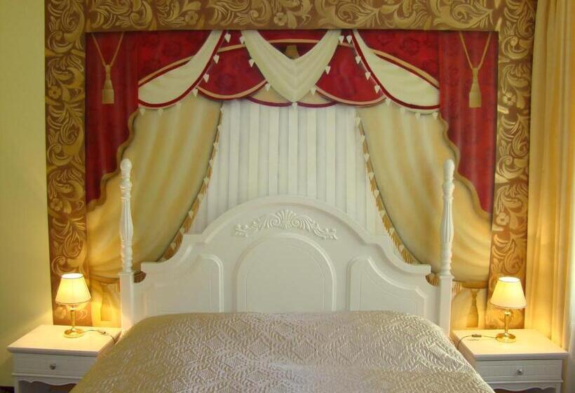 Люкс Классика, Saint Petersburg