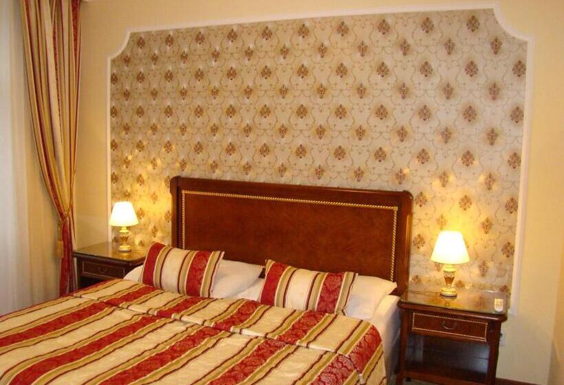 Люкс Премиум, Saint Petersburg