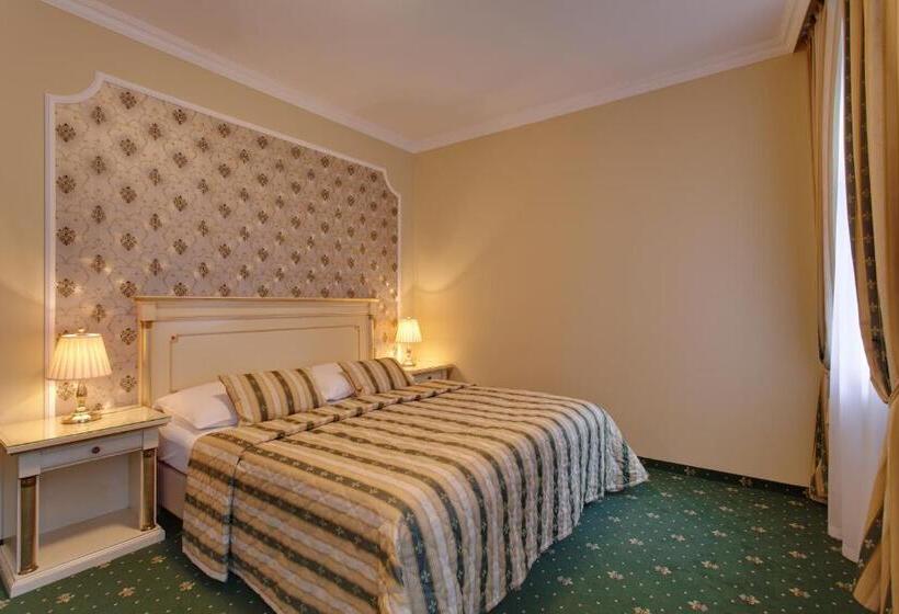 Люкс Премиум, Saint Petersburg