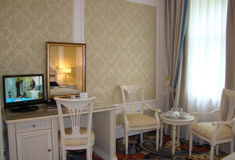 Номер Deluxe, Saint Petersburg