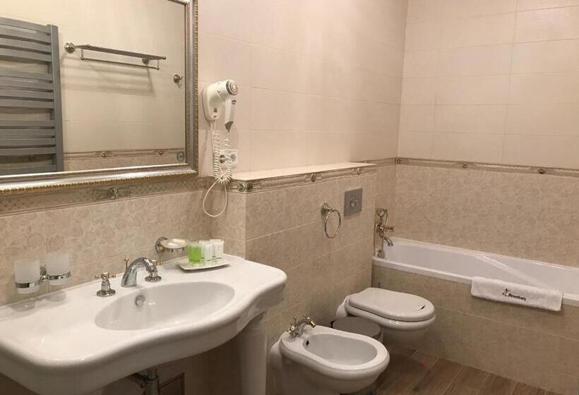 Люкс Премиум, Saint Petersburg