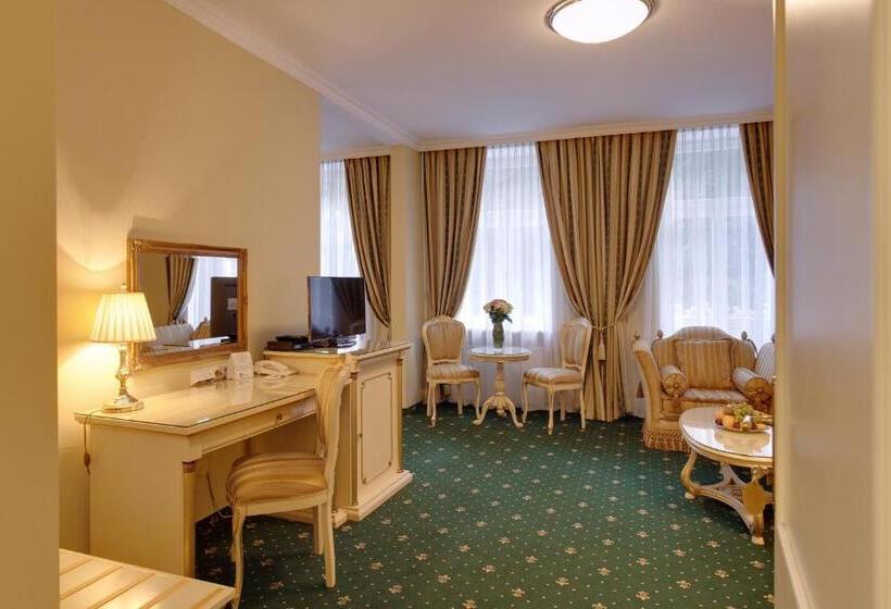 Люкс Премиум, Saint Petersburg