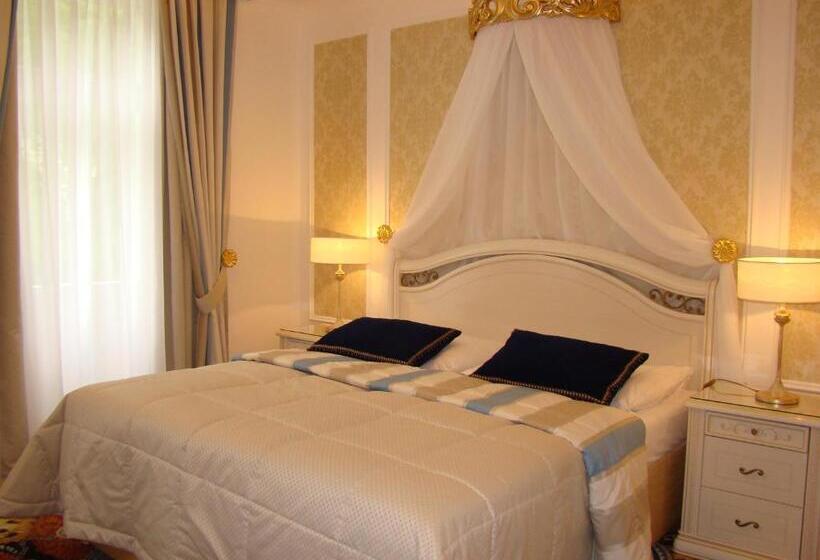 Номер Deluxe, Saint Petersburg