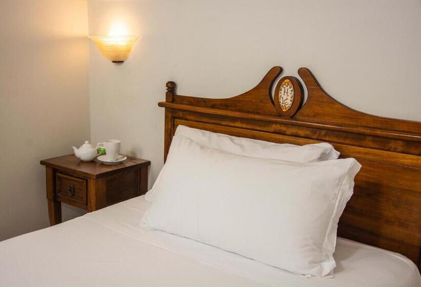 غرفة قياسية فردية سرير مزدوج, La Collegiata Guest House
