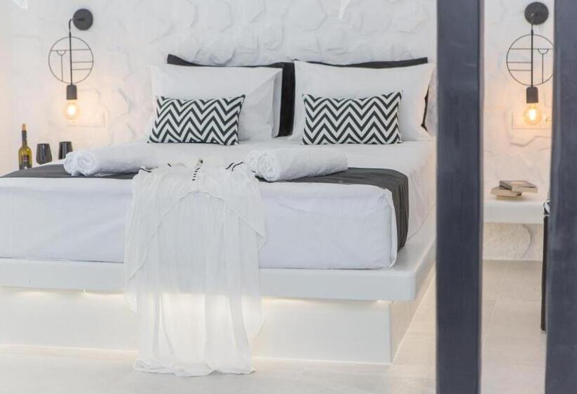 Полулюкс с Балконом, Studios Panos