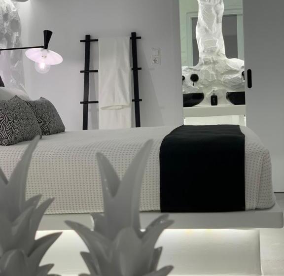 Апартаменты Deluxe 2 Спальни, Studios Panos