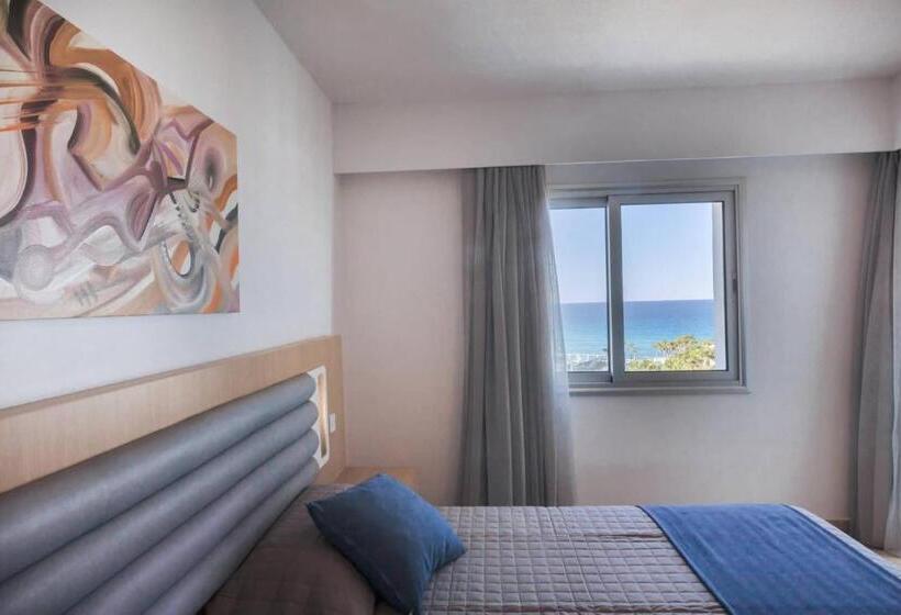 1 Bedroom Family Apartment Sea View, Vrissaki Hotel Apartments