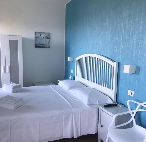 اتاق استاندارد با تخت بزرگ, B&b Il Tramonto