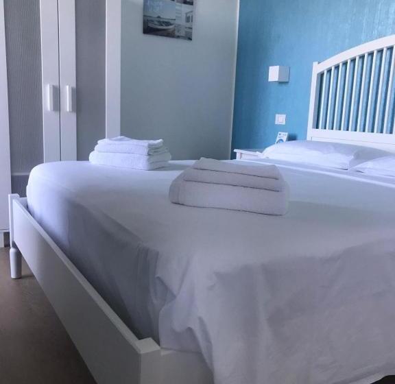 اتاق استاندارد با تخت بزرگ, B&b Il Tramonto