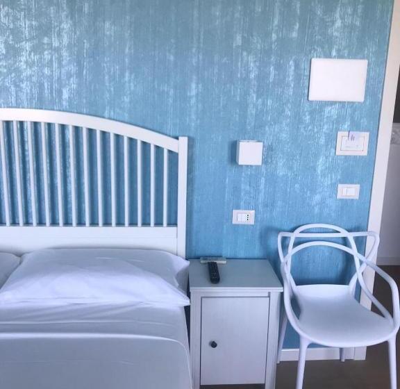 اتاق استاندارد با تخت بزرگ, B&b Il Tramonto