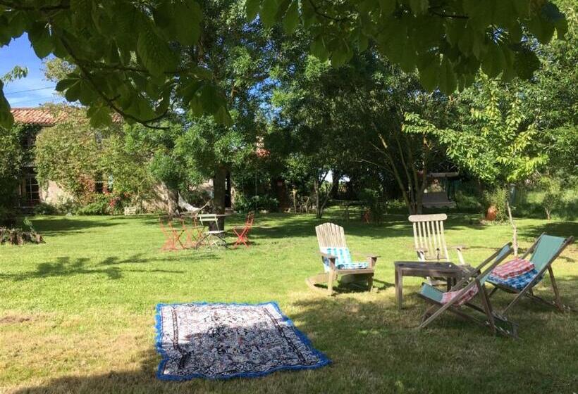 Семейный Номер Вид на Сад, Dormir Ben Aise Hammam Massages