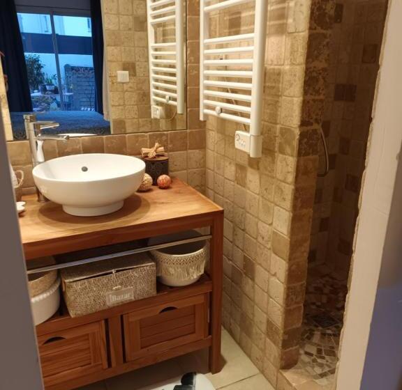 Standard room with outdoor bath, Jolie Petite Suite Côte D Azur
