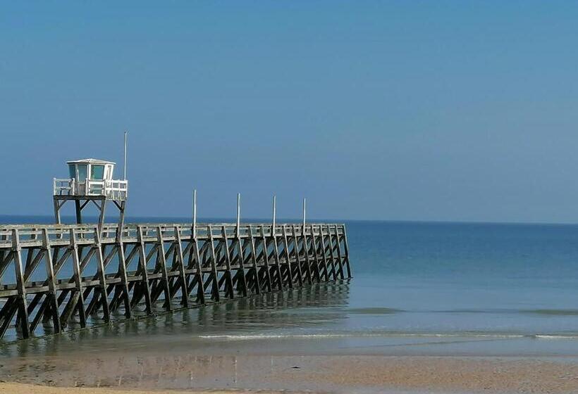 Номер Стандарт, La Malposte