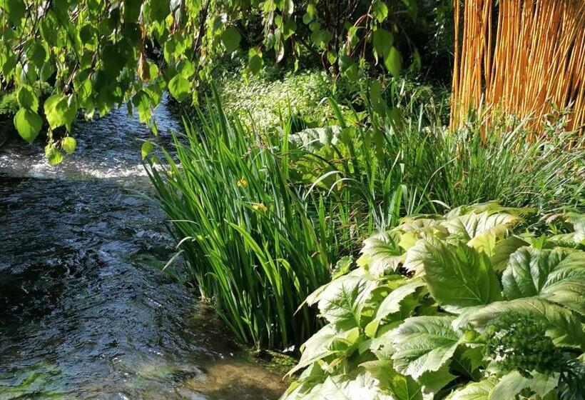 Номер Стандарт, La Malposte