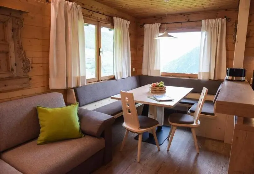 2ベッドルームハウス, Ferienhütte Premstlahof