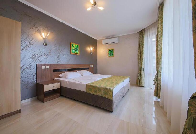 חדר דלוקס עם מרפסת, Guesthouse Phoenix