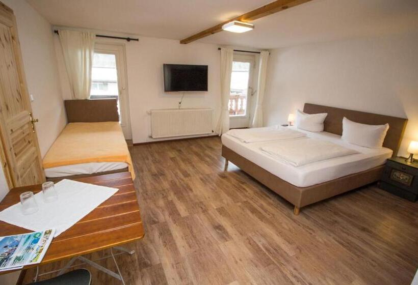 غرفة قياسية مزوَّدة بشُرفة, Pension Oberwirt