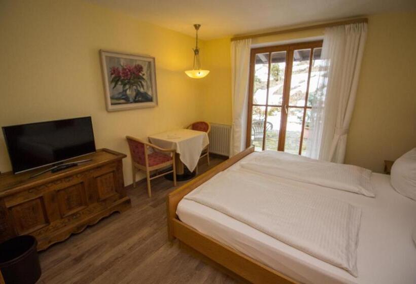 غرفة قياسية مزوَّدة بتراس, Pension Oberwirt