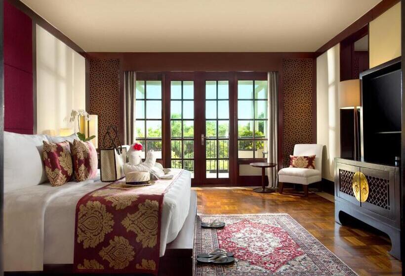 جناح كلوب, The Ayodya Palace