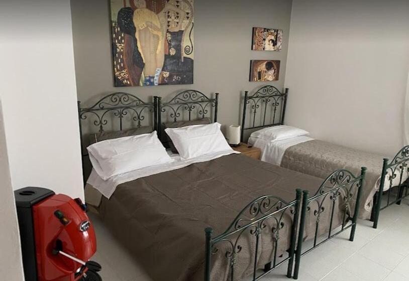 חדר סטנדרט לשלושה, B&b Al Cavaliere