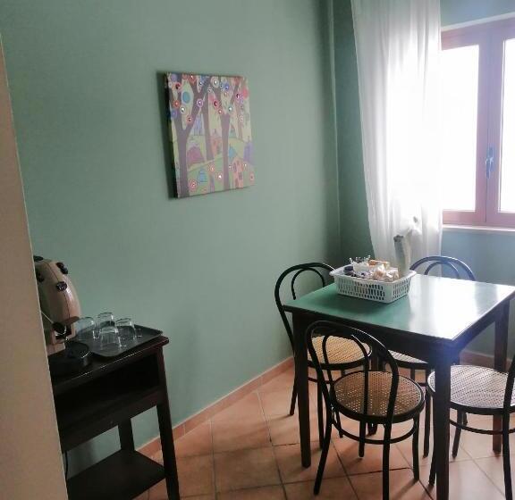 חדר סטנדרט לארבעה, B&b Al Cavaliere