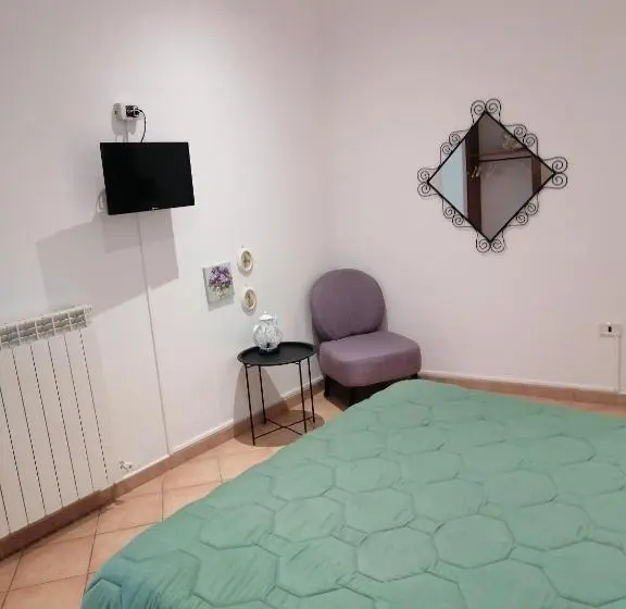 スタンダード4人部屋, B&b Al Cavaliere