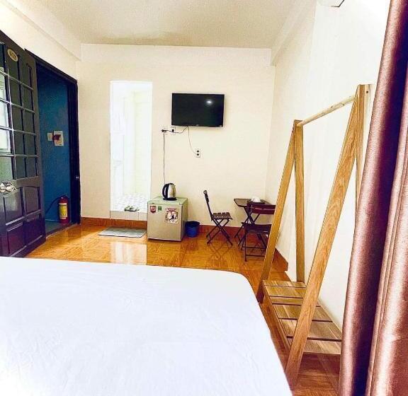 اتاق استاندارد با تخت بزرگ, Eva