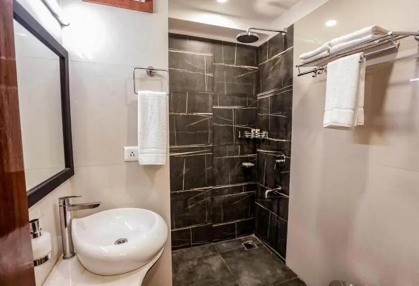Standard-huone Parveke, Regenta Resort Madhuganga Ukhimath