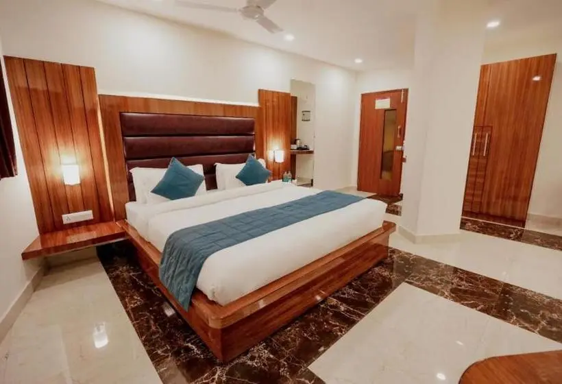 Perhehuone, Regenta Resort Madhuganga Ukhimath