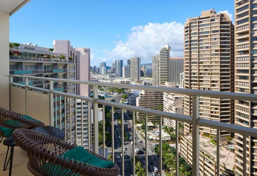 デラックスジュニアスイート, Ilikai Hotel & Luxury Suites