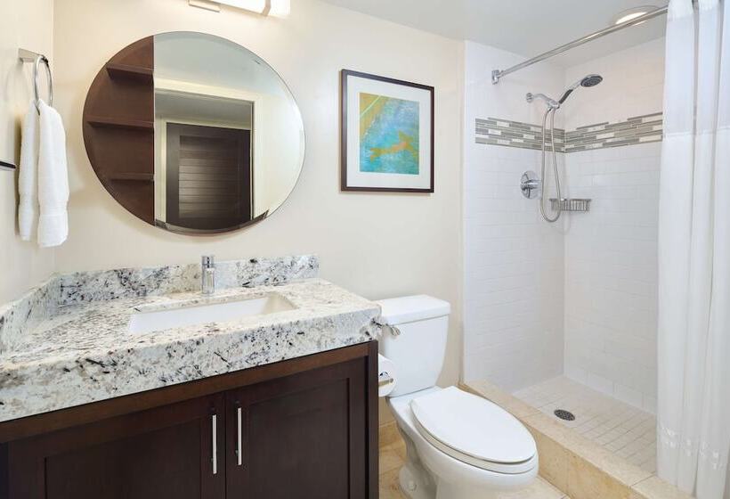 2 Bedroom Deluxe Apartment Sea View, Ilikai Hotel & Luxury Suites