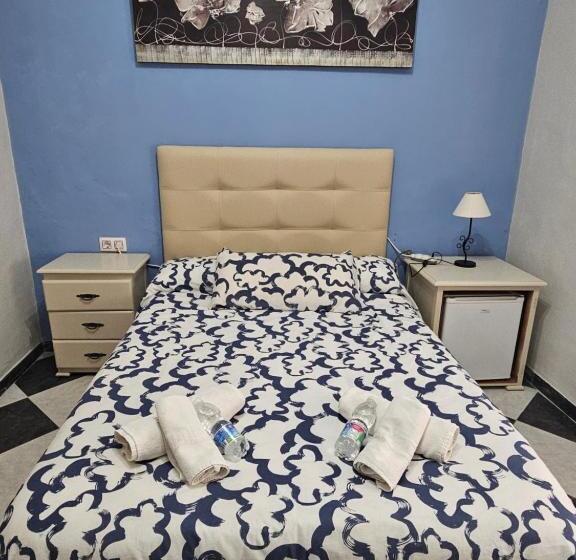 스탠다드 룸, Hostal Sevillana Costa