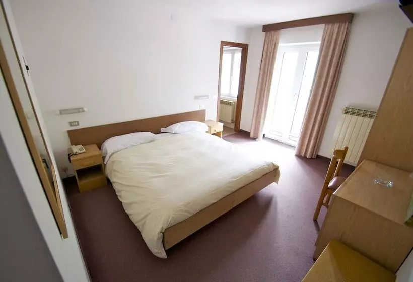 スタンダードルーム, Albergo Sciatori