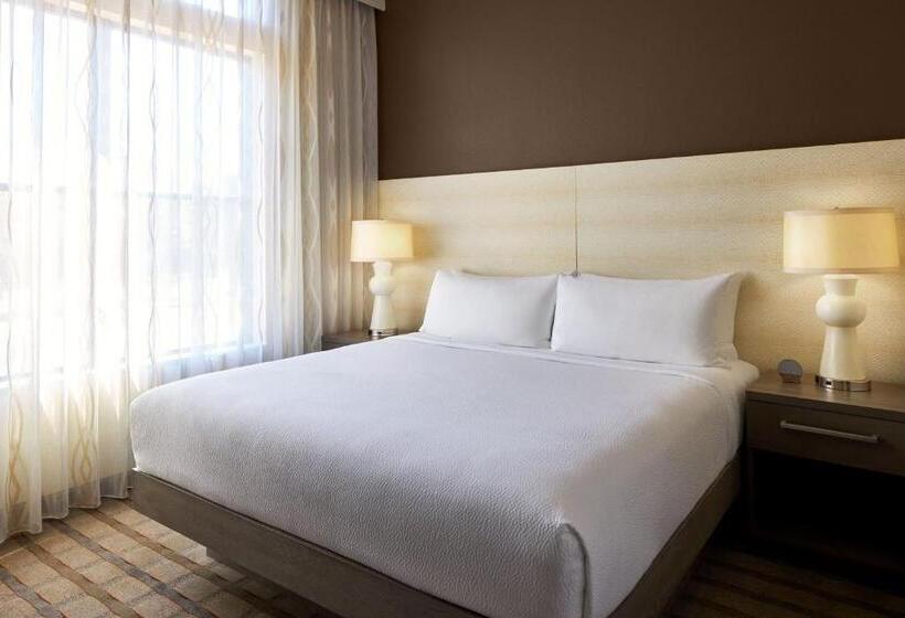 جناح سرير كينج, Andell Inn