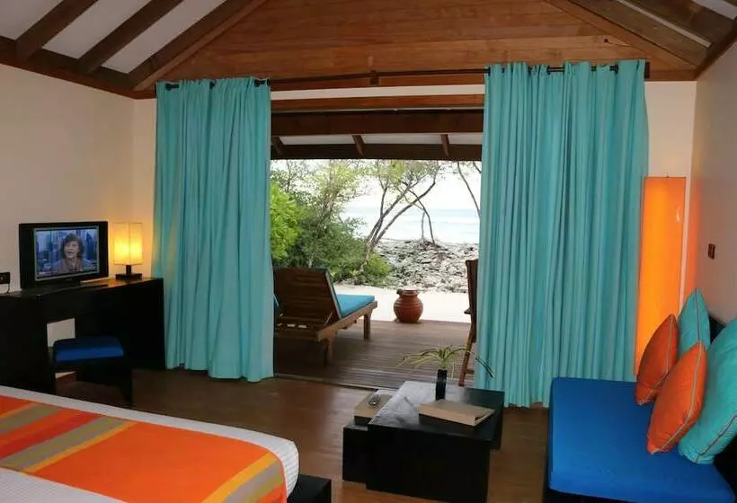 ویلای 1 خوابه, Canareef Resort Maldives