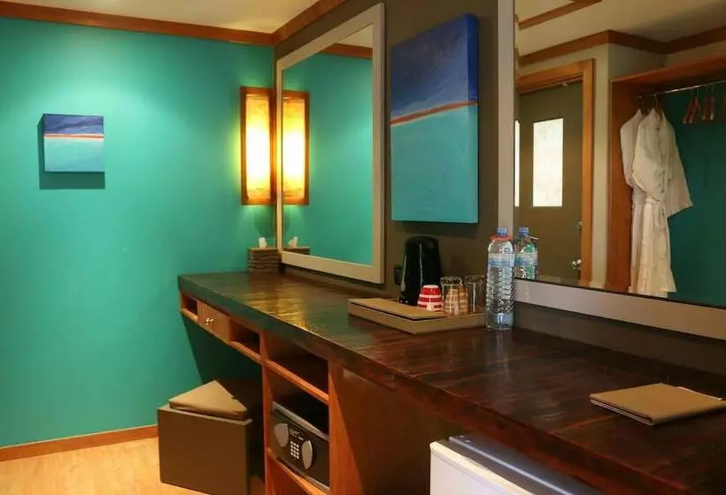 ویلای 1 خوابه, Canareef Resort Maldives