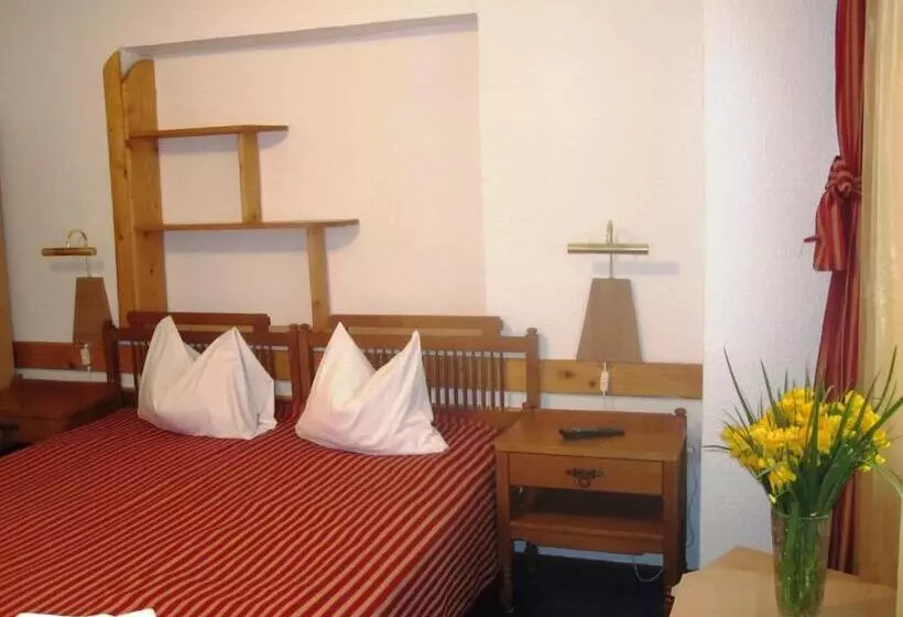 آپارتمان 2 خوابه, Cazare Casa Cristina
