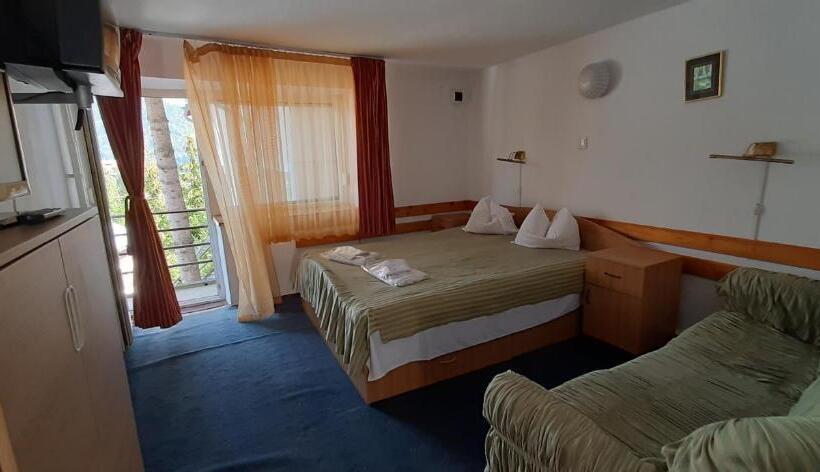 Апартаменты 2 Спальни, Cazare Casa Cristina