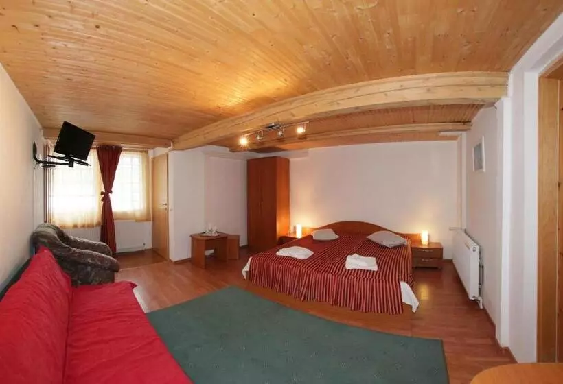 اتاق سوپریور, Cazare Casa Cristina