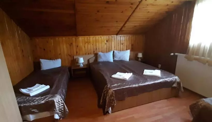اتاق استاندارد, Cazare Casa Cristina