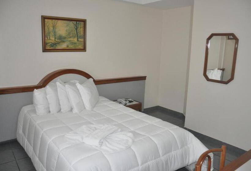 חדר דלוקס, Champagnat Praia